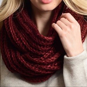 Burgundy/Maroon Red Knit Scarf